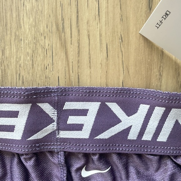 NWT Nike Dri-Fit Purple Drawstring Shorts Women’s XS - Picture 5 of 5